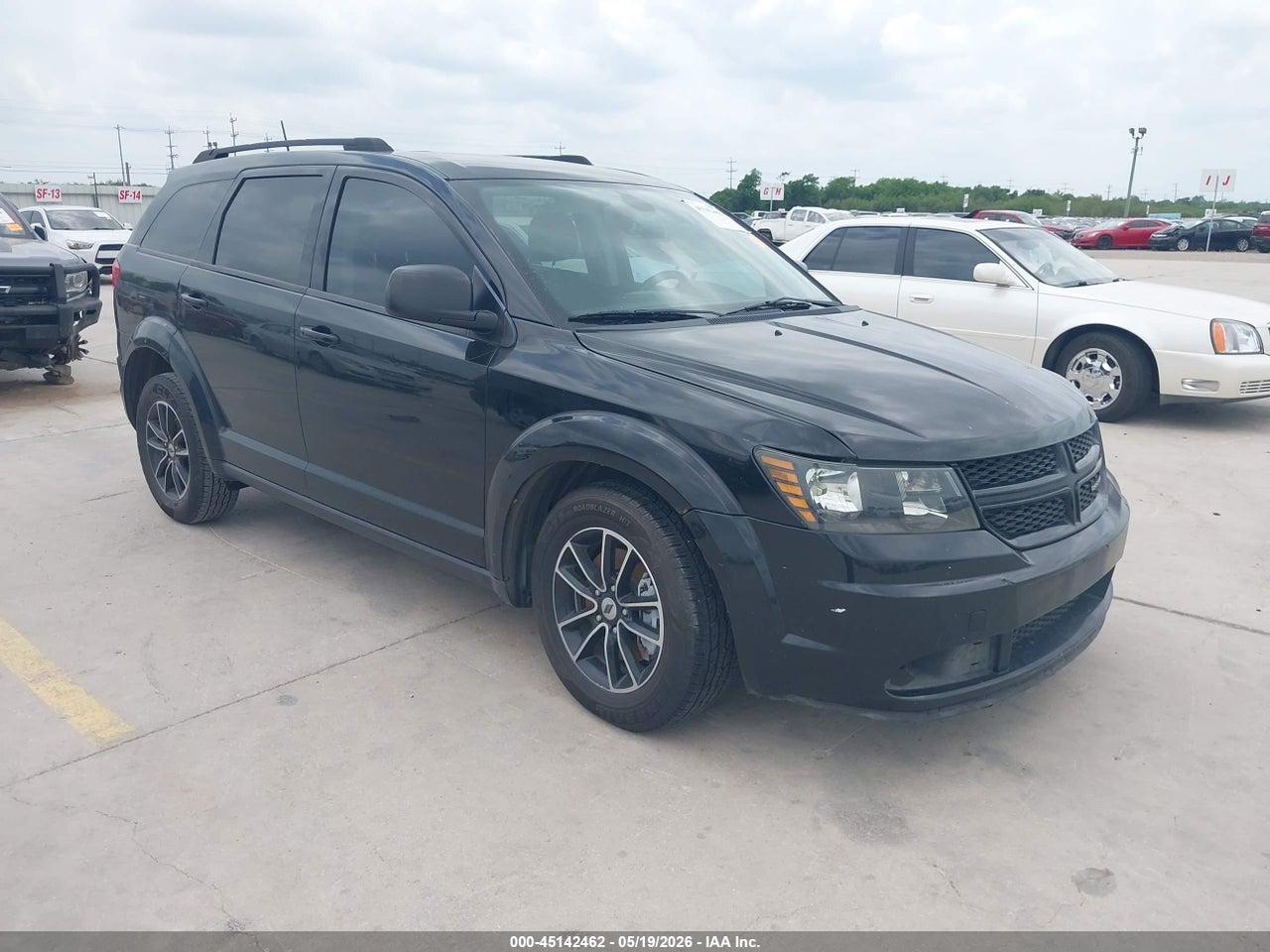 3C4PDCABXJT****** · 2018 DODGE JOURNEY SE