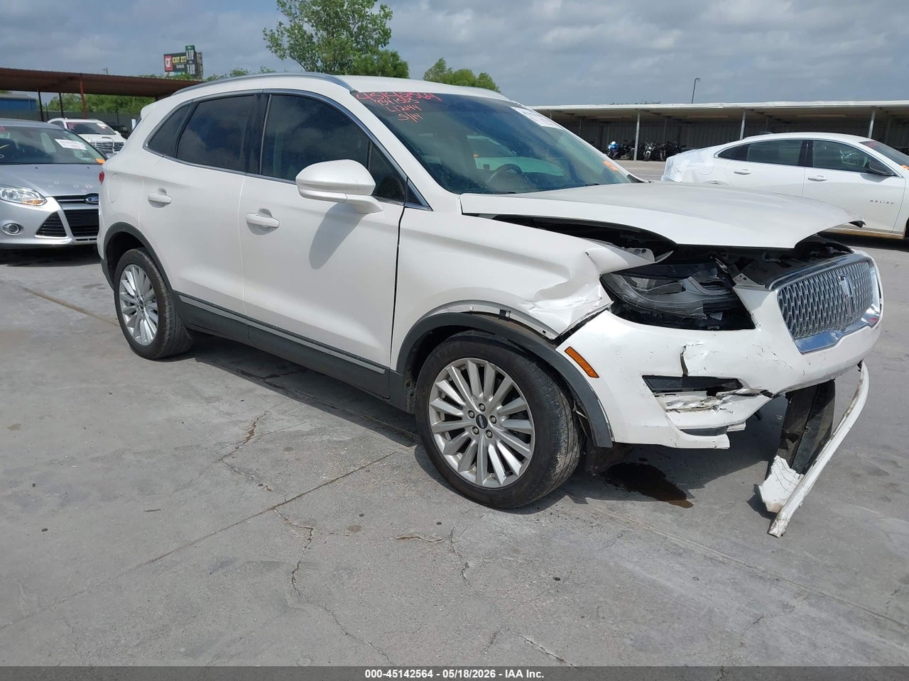5LMCJ1C96KU****** · 2019 LINCOLN MKC STANDARD