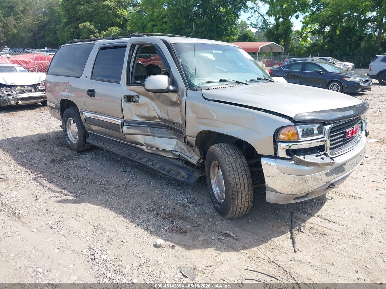 3GKEC16T1YG****** · 2000 GMC YUKON XL 1500 SLT