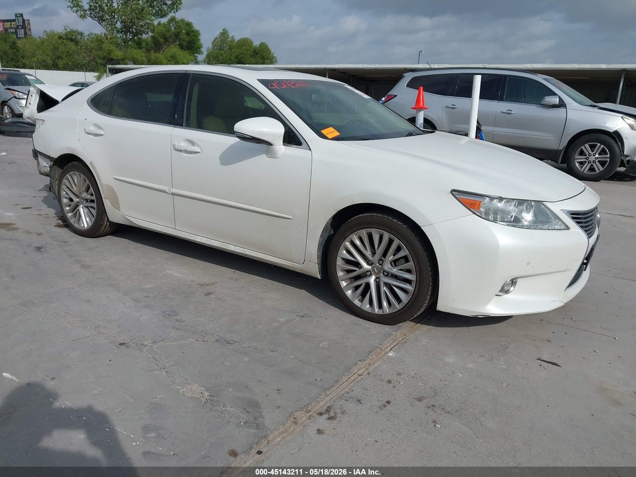JTHBK1GG6E2****** · 2014 LEXUS ES 350