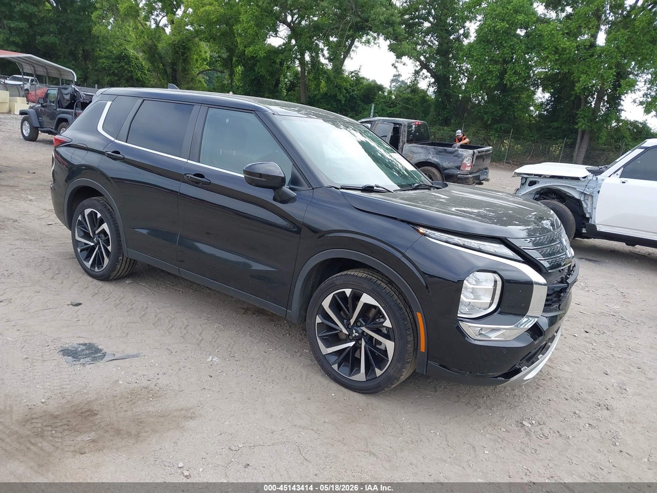 JA4J3UA85PZ****** · 2023 MITSUBISHI OUTLANDER SE 2.5 2WD/SE BLACK EDITION 2WD/SE SPECIAL EDITION 2WD