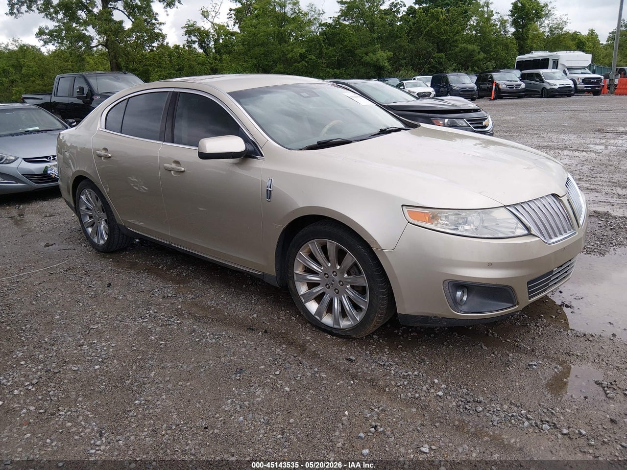 1LNHL9DRXBG****** · 2011 LINCOLN MKS