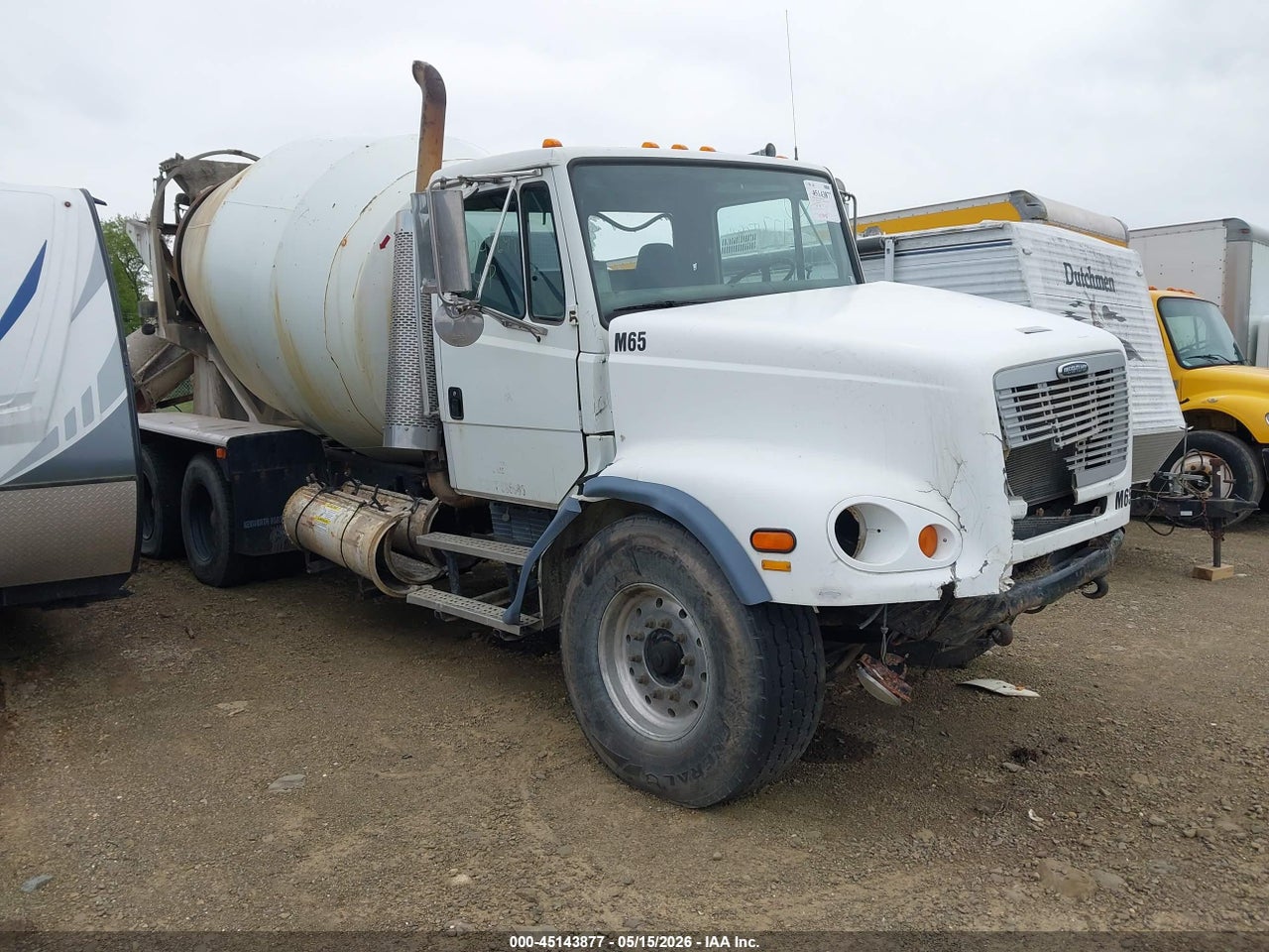 1FVHBGAN64H****** · 2004 FREIGHTLINER MEDIUM CONVENTIONAL FL112