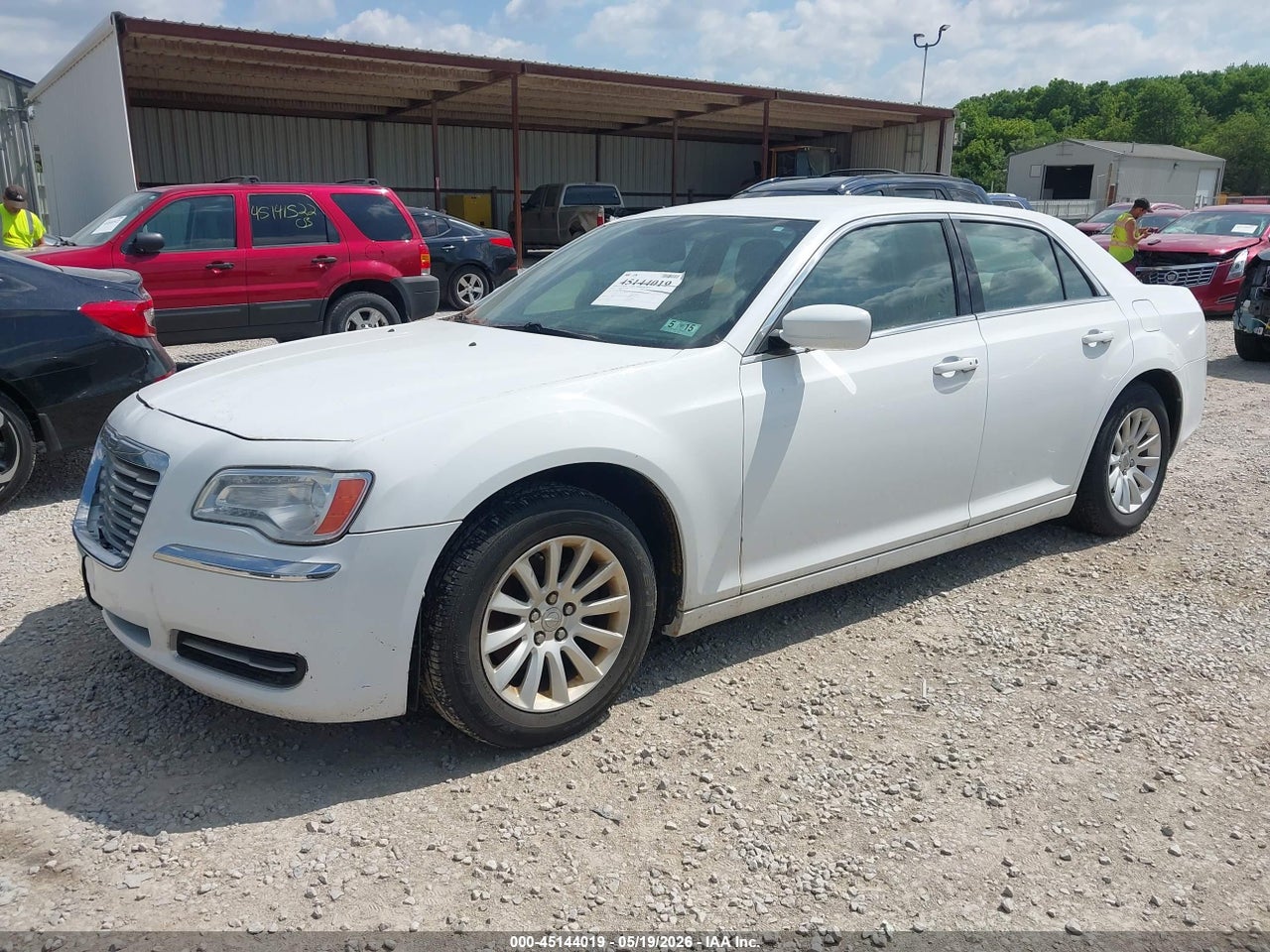 2014 CHRYSLER 300 · 2/10