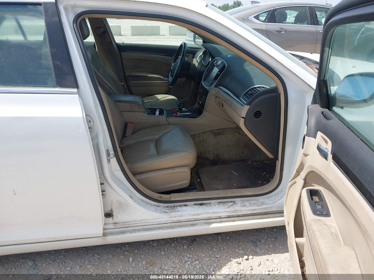 2014 CHRYSLER 300 · 5/10