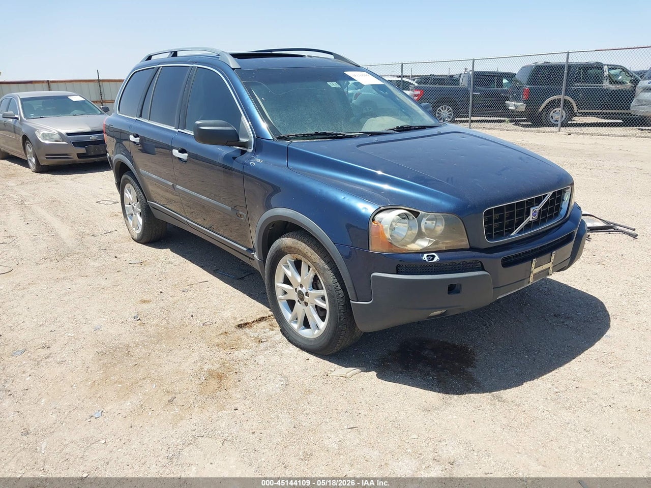 2004 VOLVO XC90 T6