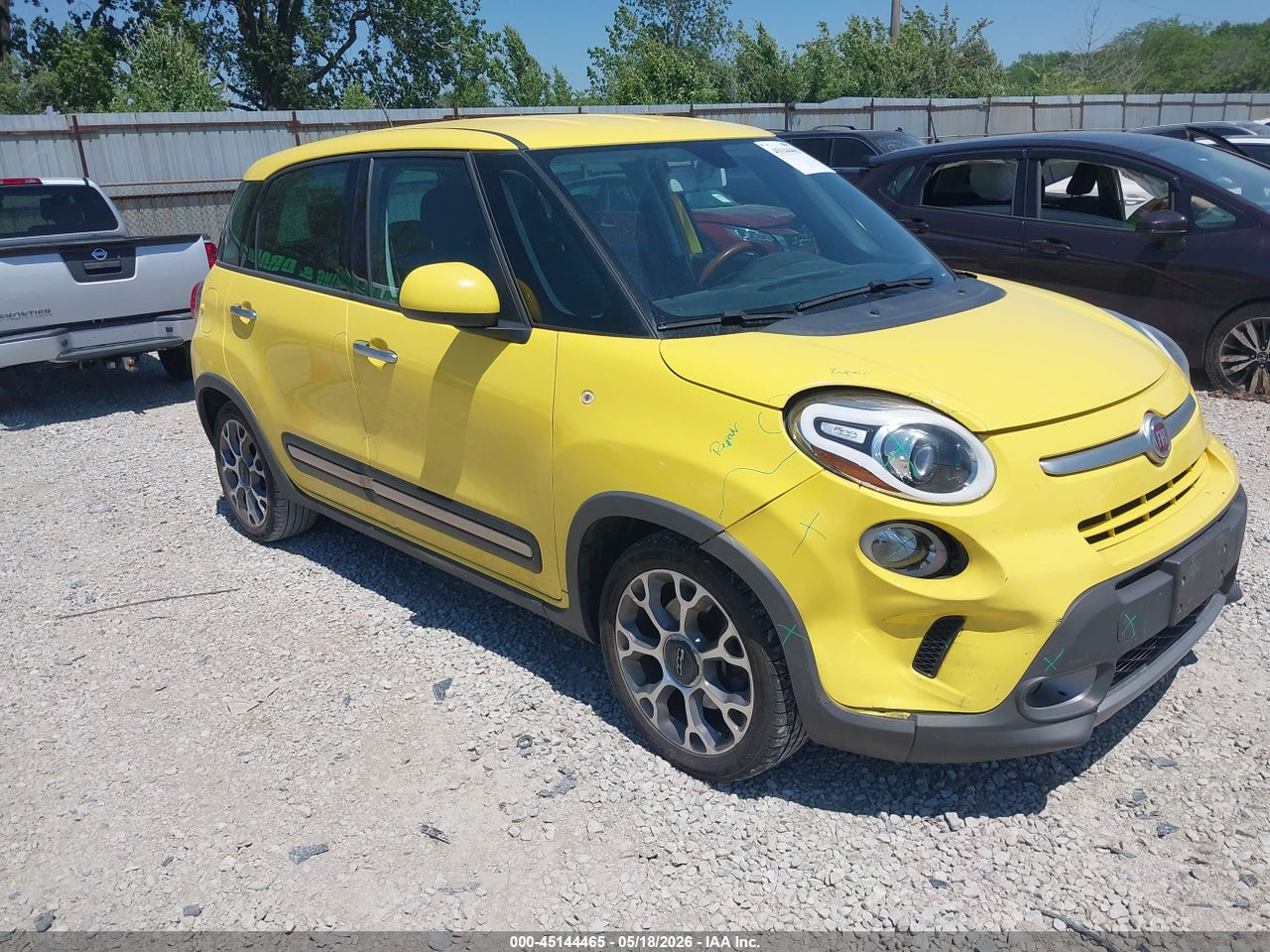 ZFBCFADH3EZ****** · 2014 FIAT 500L TREKKING