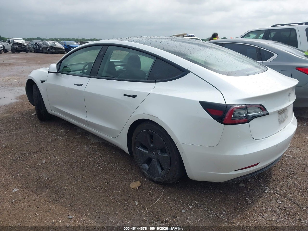 2021 TESLA MODEL 3 STANDARD RANGE PLUS REAR-WHEEL DRIVE · 3/10