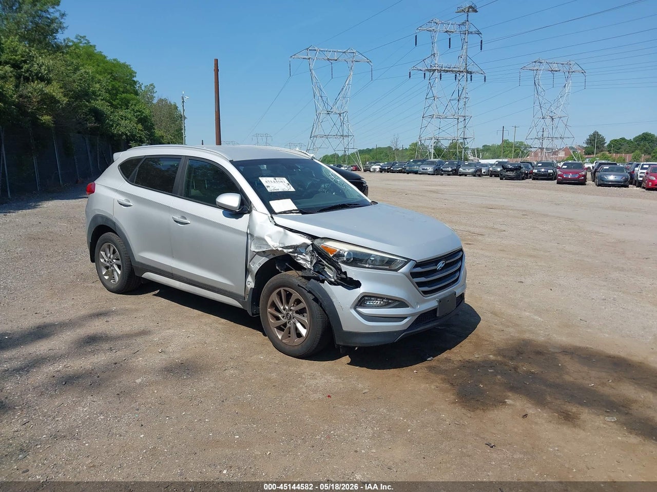 KM8J3CA40HU****** · 2017 HYUNDAI TUCSON SE