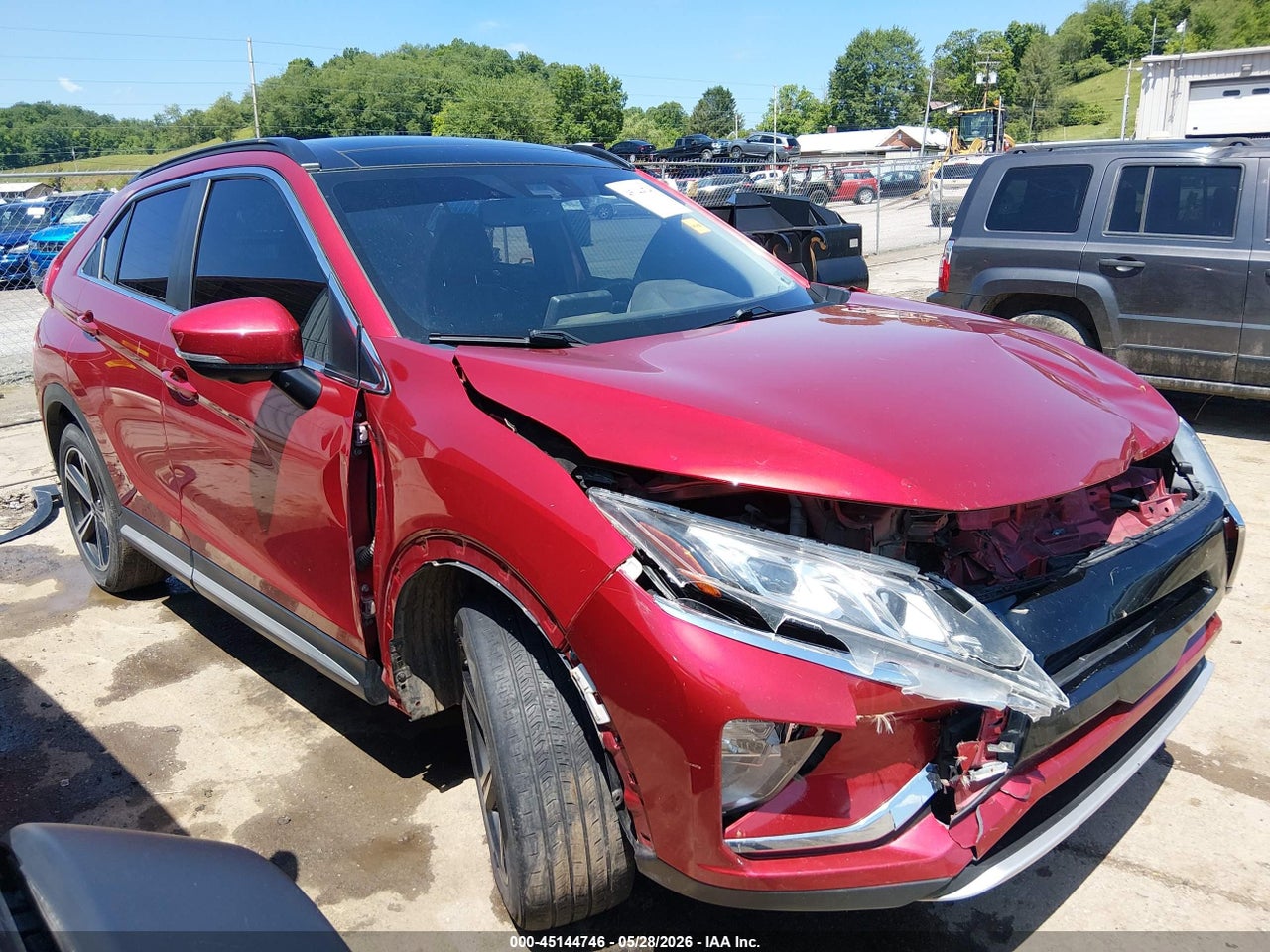 JA4AT5AA2KZ****** · 2019 MITSUBISHI ECLIPSE CROSS SEL