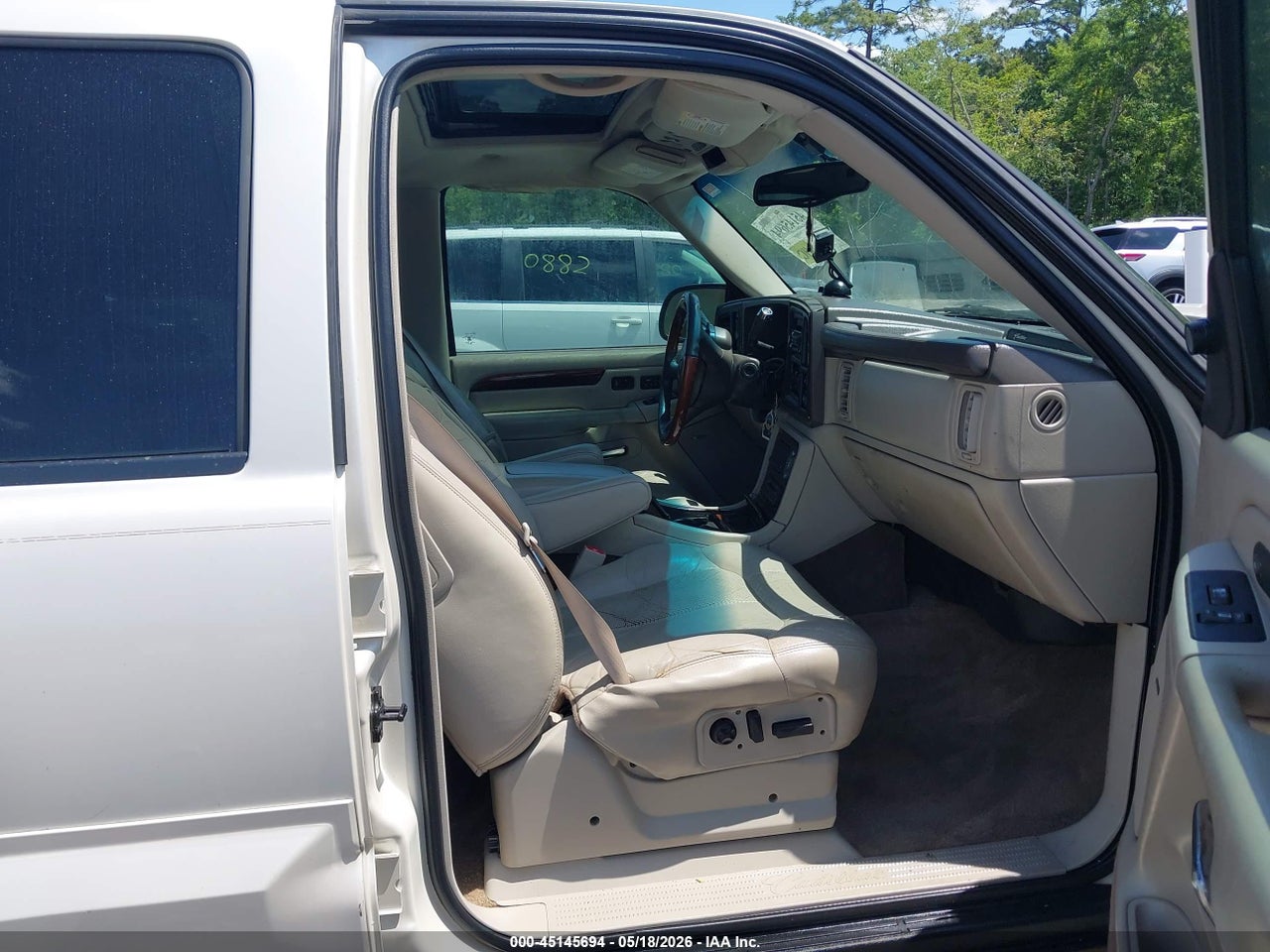 2002 CADILLAC ESCALADE EXT STANDARD · 5/11