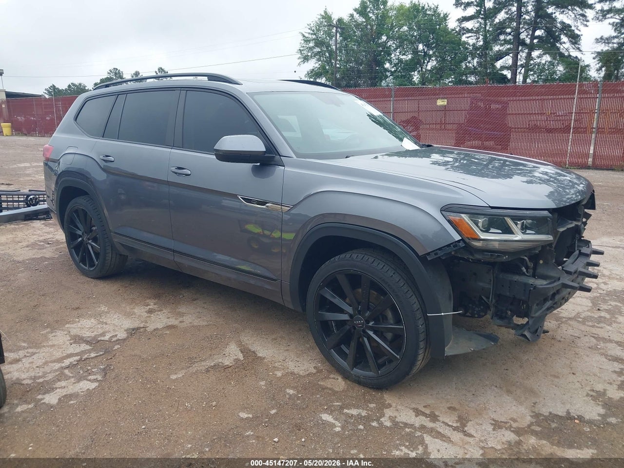 1V2PR2CA3MC****** · 2021 VOLKSWAGEN ATLAS 3.6L V6 SE W/TECHNOLOGY R-LINE