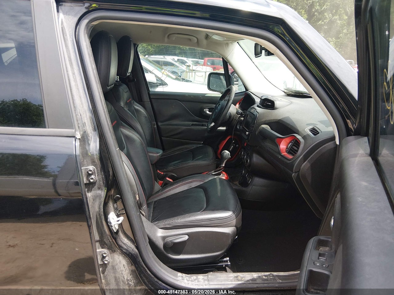 2017 JEEP RENEGADE TRAILHAWK 4X4 · 5/11