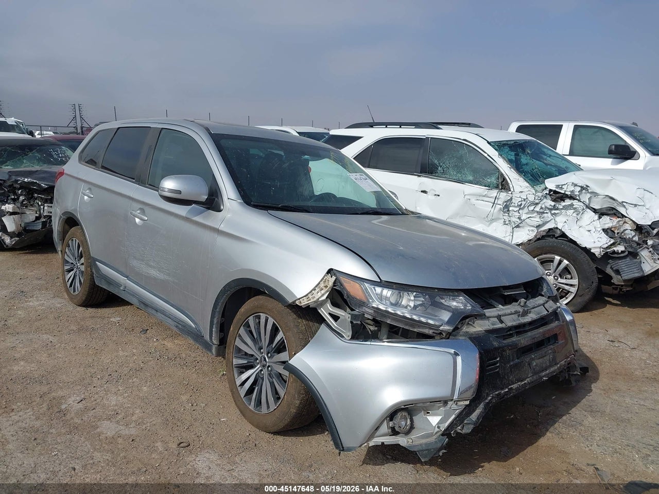 JA4AD3A37KZ****** · 2019 MITSUBISHI OUTLANDER SE