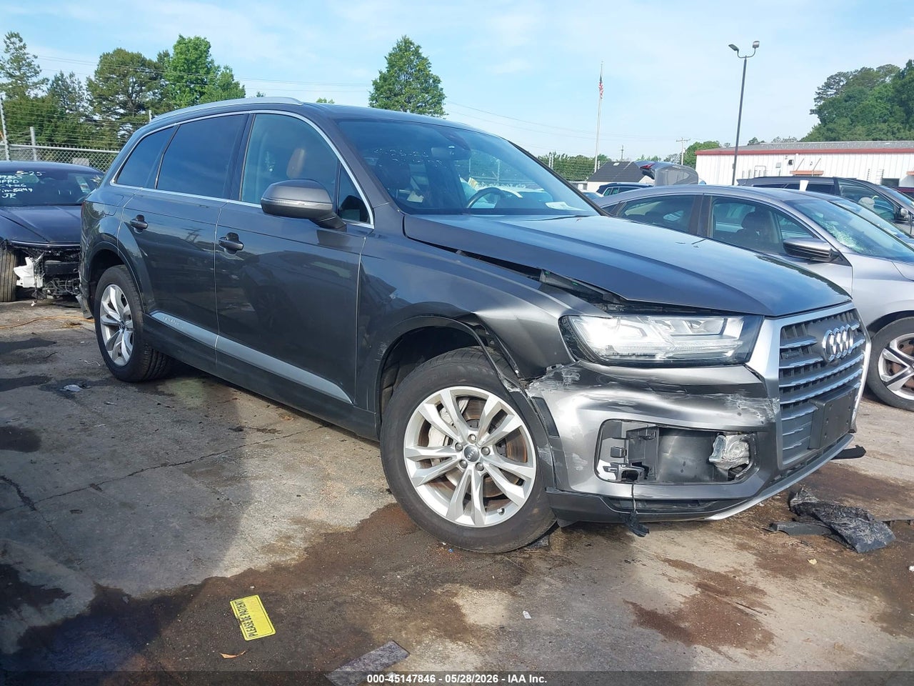 WA1LAAF75KD****** · 2019 AUDI Q7 55 PREMIUM/55 SE PREMIUM