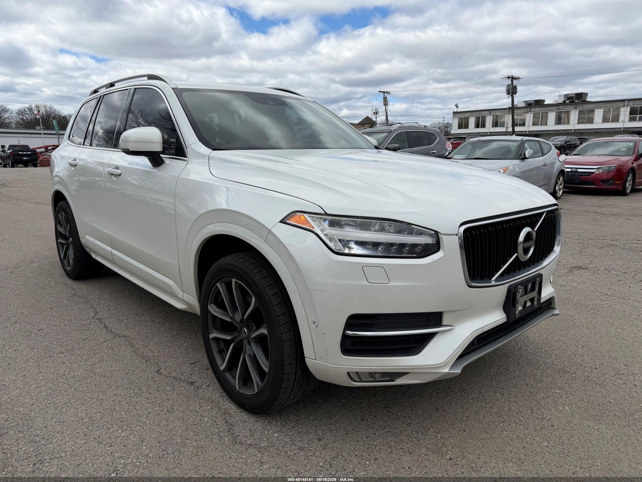YV4102XK2G1****** · 2016 VOLVO XC90 T5 MOMENTUM