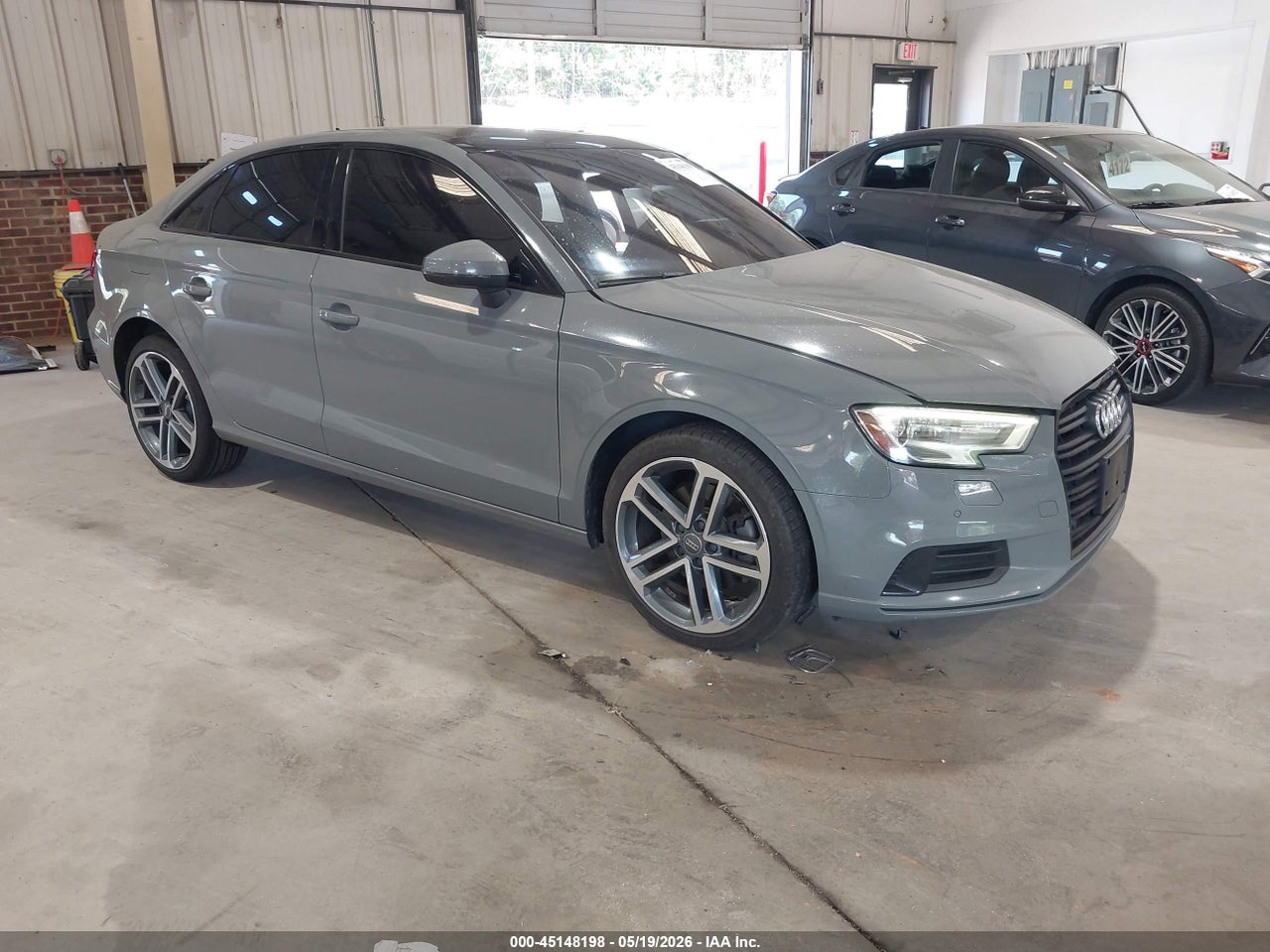 WAUAUGFF6LA****** · 2020 AUDI A3 PREMIUM 40 TFSI FRONT-WHEEL DRIVE S TRONIC