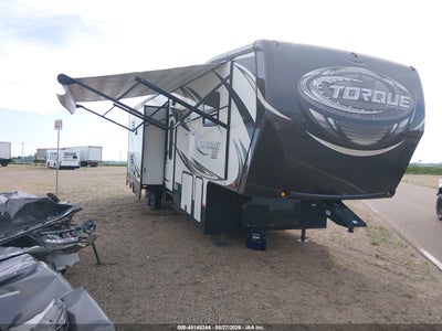 5FFTG3H22FE****** · 2015 HEARTLAND RV 325 T