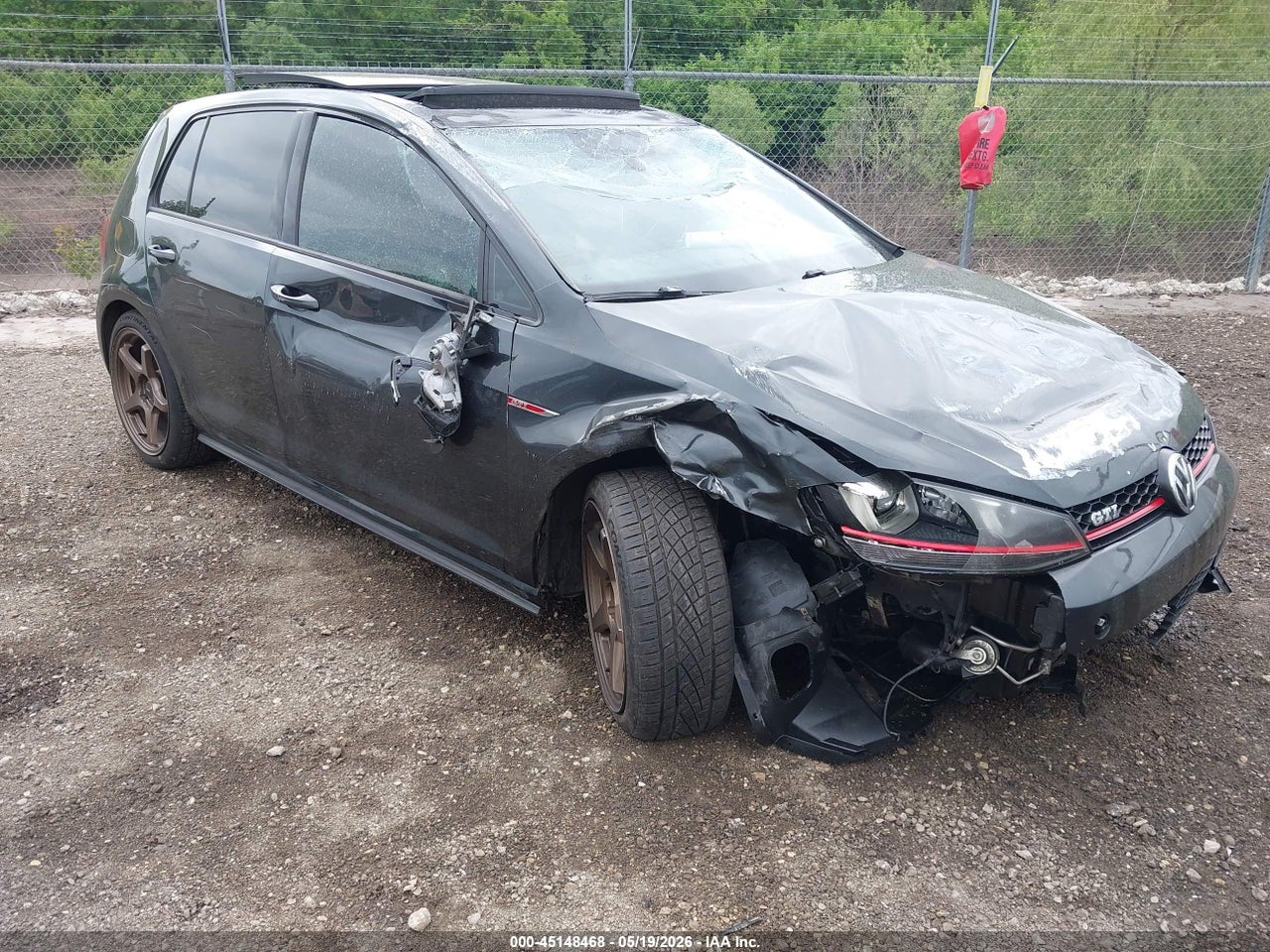 3VW4T7AU4FM****** · 2015 VOLKSWAGEN GOLF GTI 2.0T SE 4-DOOR