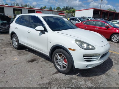 2013 PORSCHE CAYENNE DIESEL