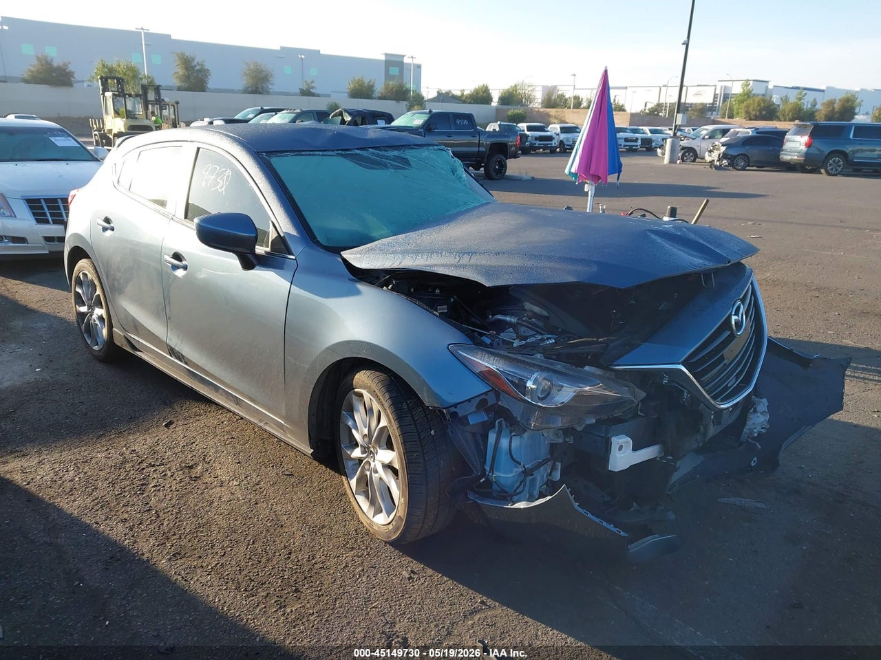 JM1BM1L3XE1****** · 2014 MAZDA MAZDA3 S TOURING