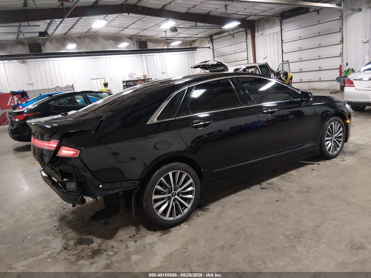 2017 LINCOLN MKZ SELECT · 4/11