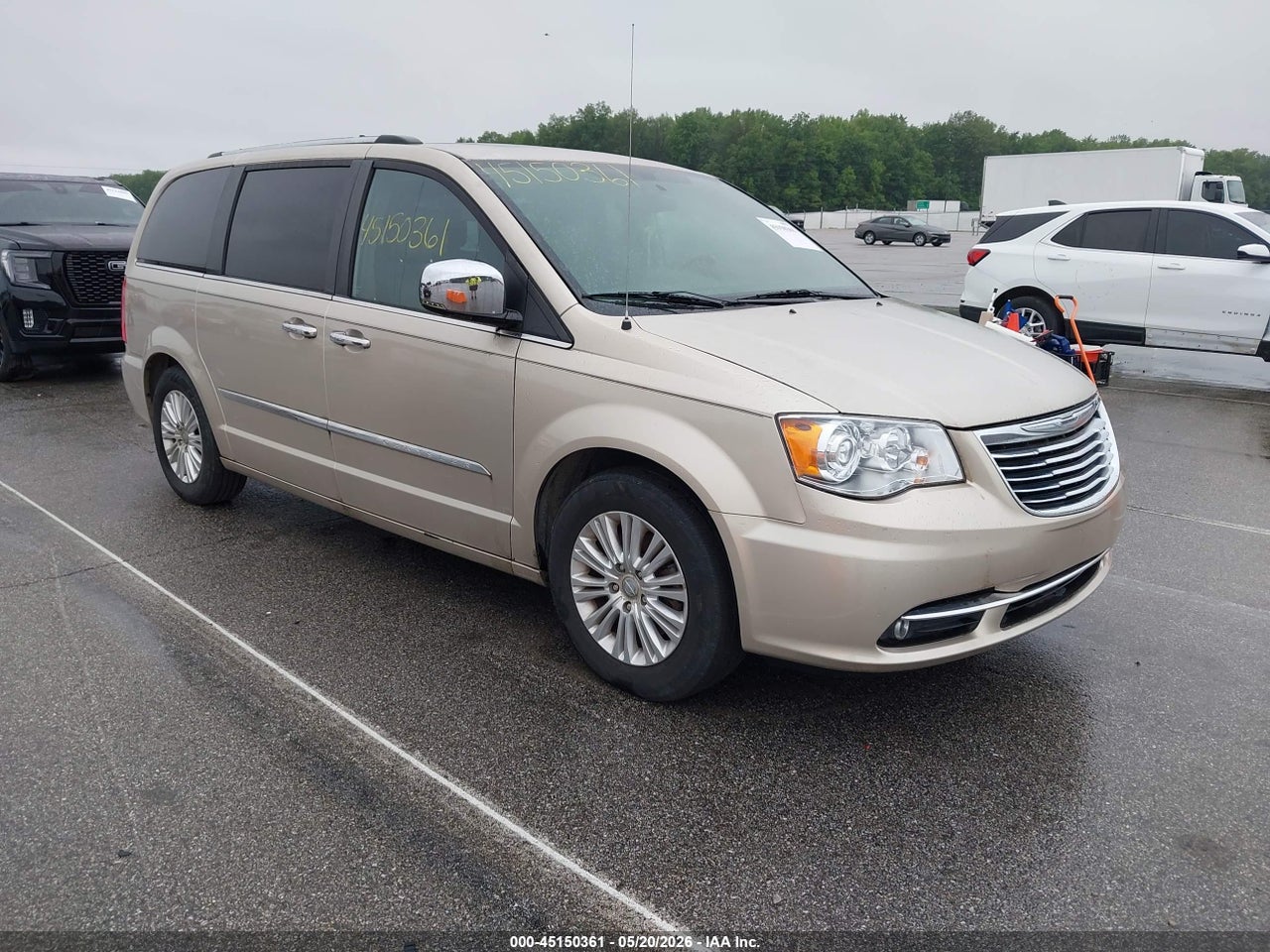 2C4RC1GG4DR****** · 2013 CHRYSLER TOWN &amp; COUNTRY LIMITED
