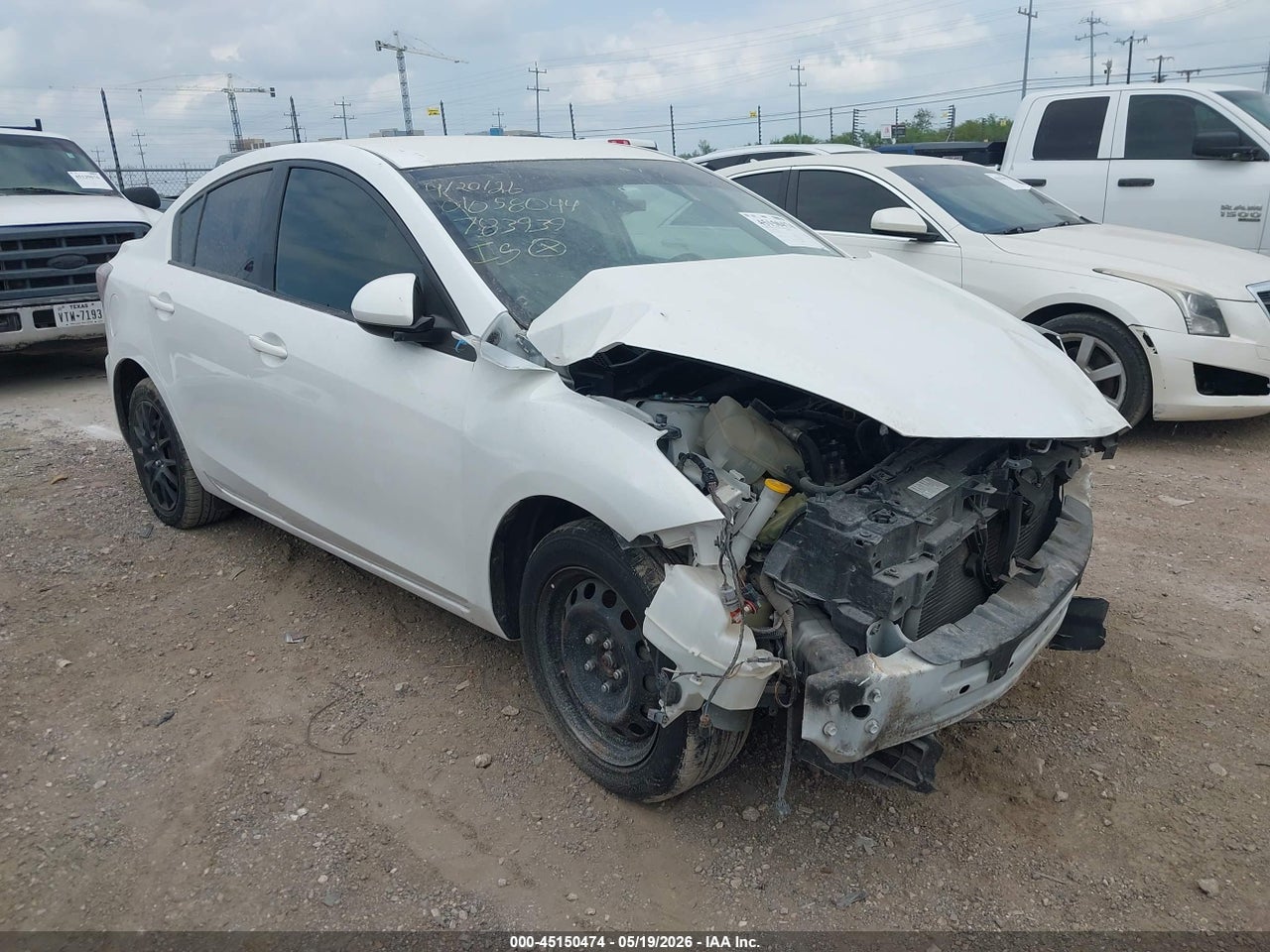 JM1BL1U71D1****** · 2013 MAZDA MAZDA3 I SPORT