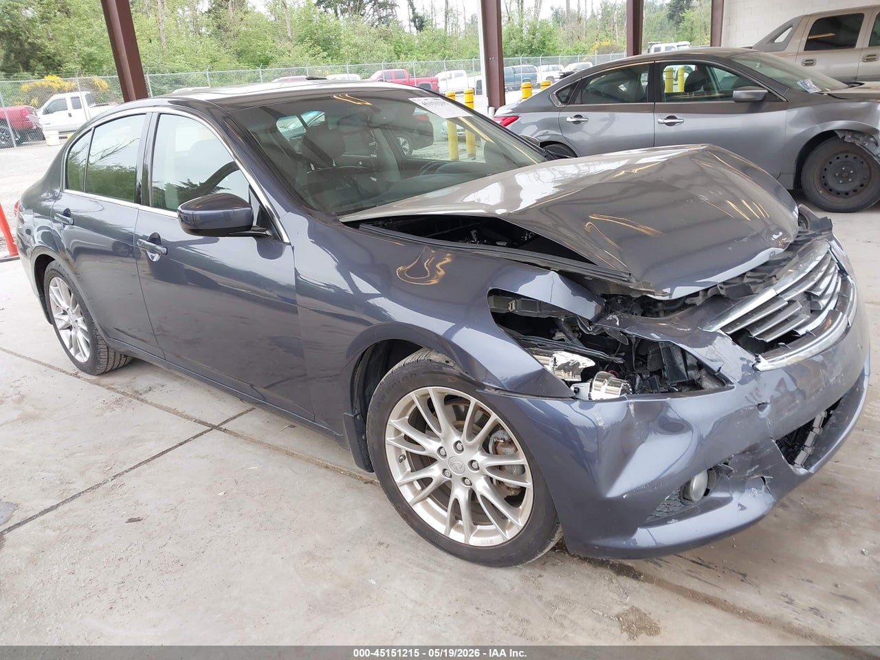 JN1CV6AP8BM****** · 2011 INFINITI G37 JOURNEY