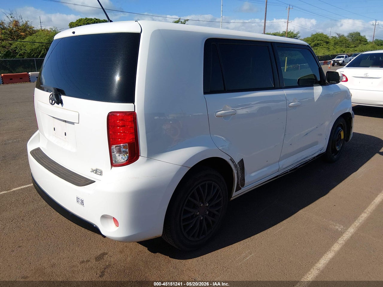 2015 SCION XB 686 PARKLAN EDITION · 4/11