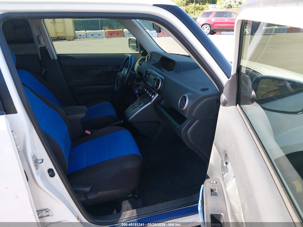 2015 SCION XB 686 PARKLAN EDITION · 5/11
