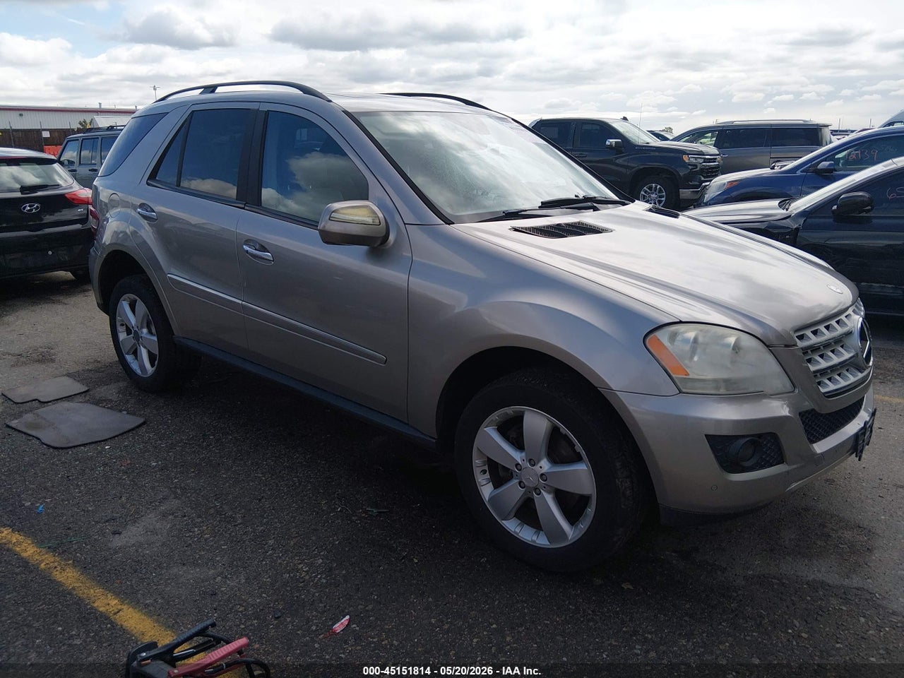 4JGBB86E09A****** · 2009 MERCEDES-BENZ ML 350 4MATIC