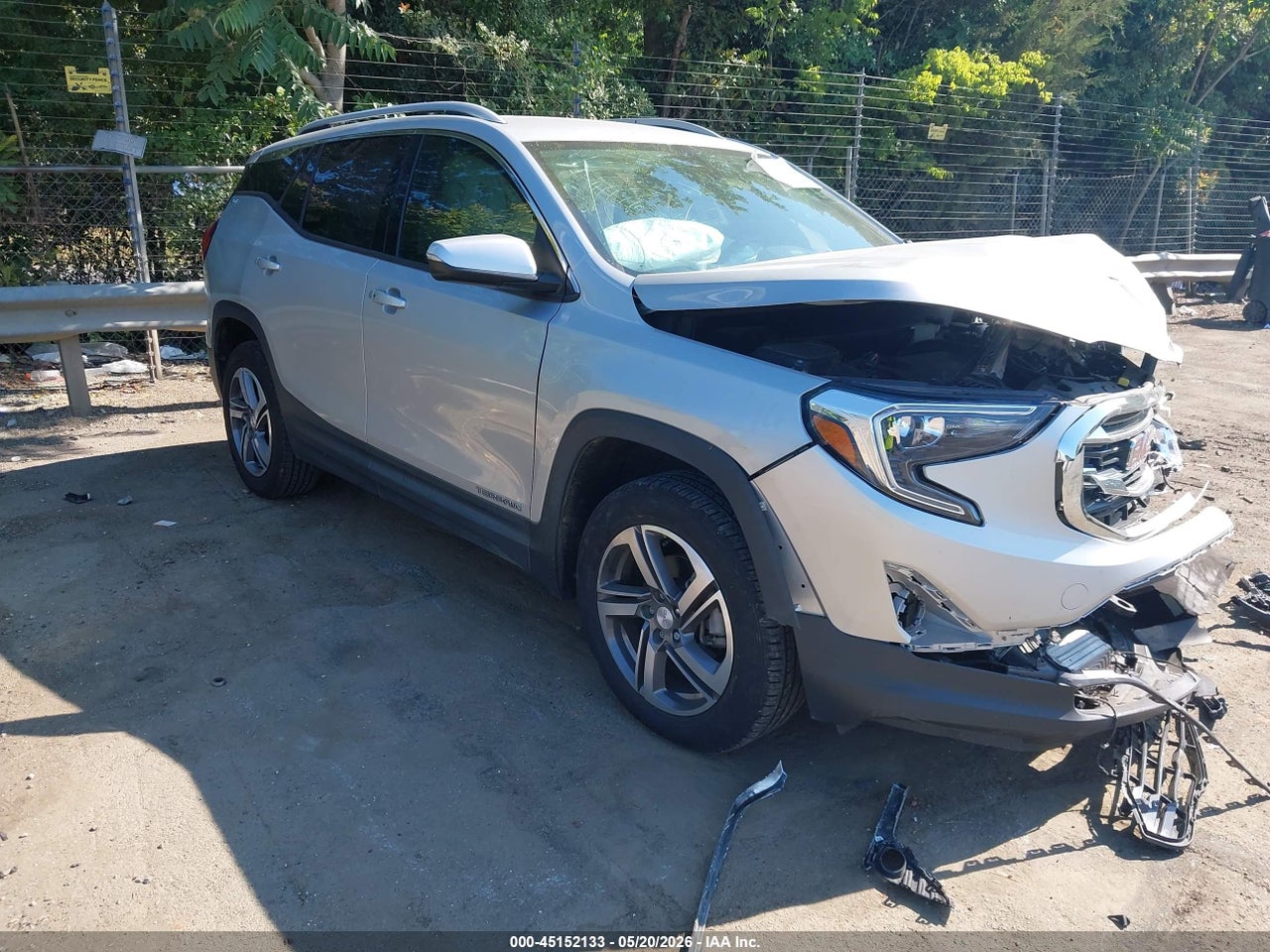 3GKALVEV4LL****** · 2020 GMC TERRAIN AWD SLT