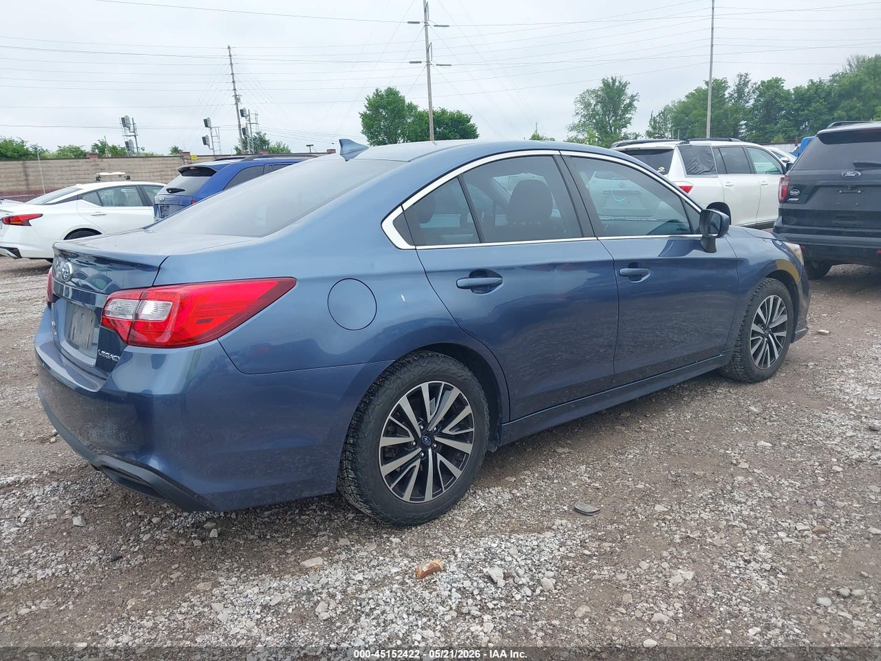 2018 SUBARU LEGACY 2.5I PREMIUM · 4/11