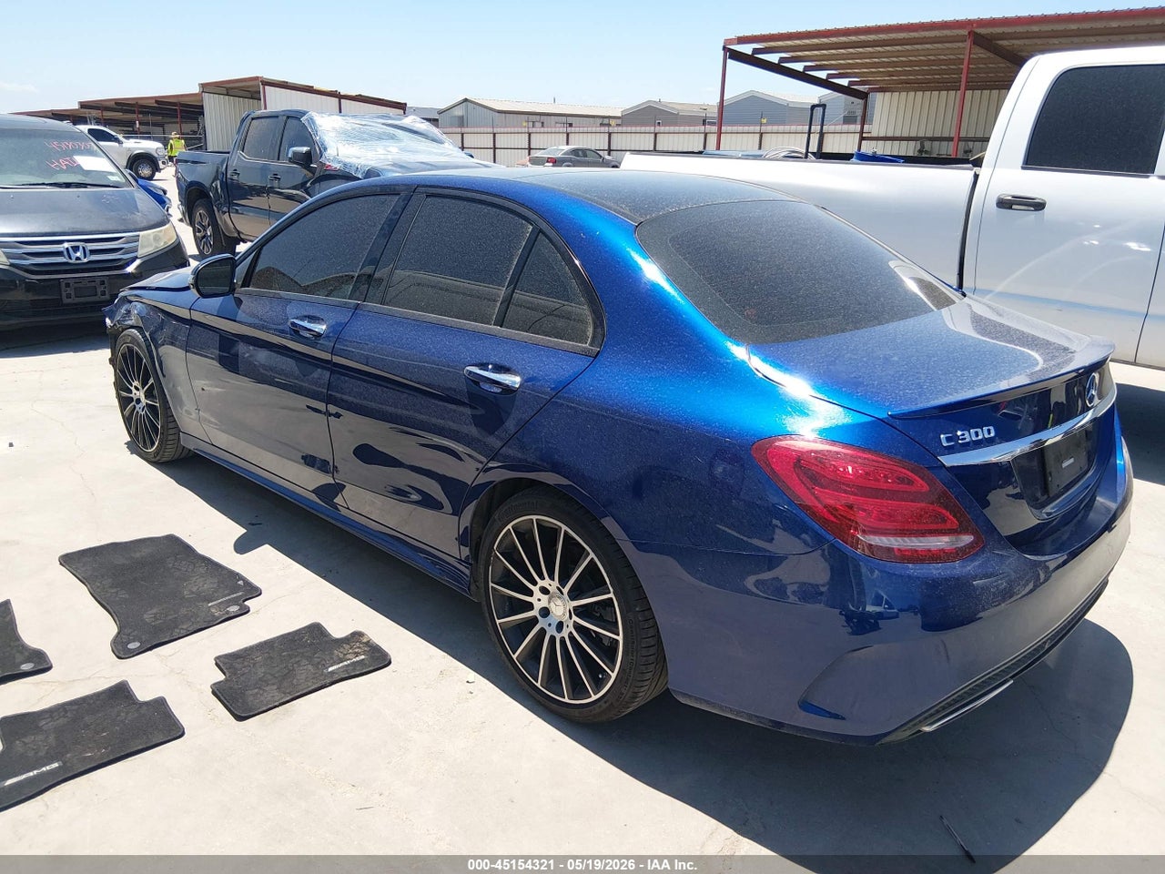 2017 MERCEDES-BENZ C 300 SPORT · 3/10