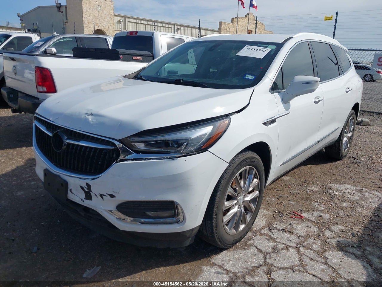 2019 BUICK ENCLAVE FWD ESSENCE · 2/11