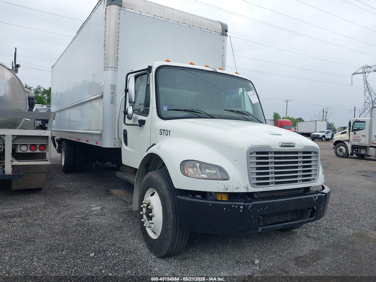 2017 FREIGHTLINER M2 106  
