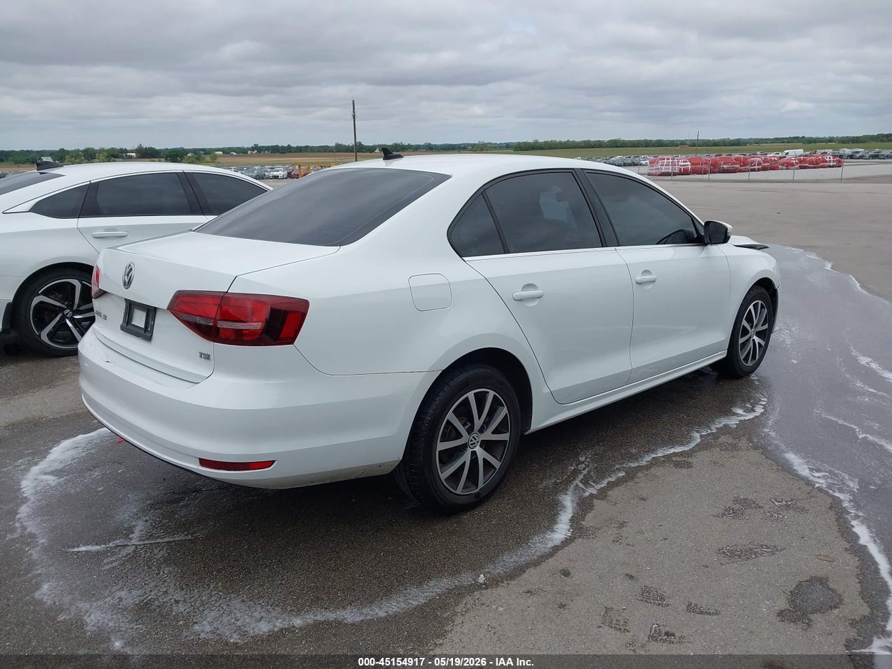2017 VOLKSWAGEN JETTA 1.4T SE · 4/11