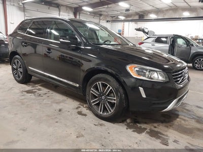 YV440MDR9H2****** · 2017 VOLVO XC60 T5 DYNAMIC