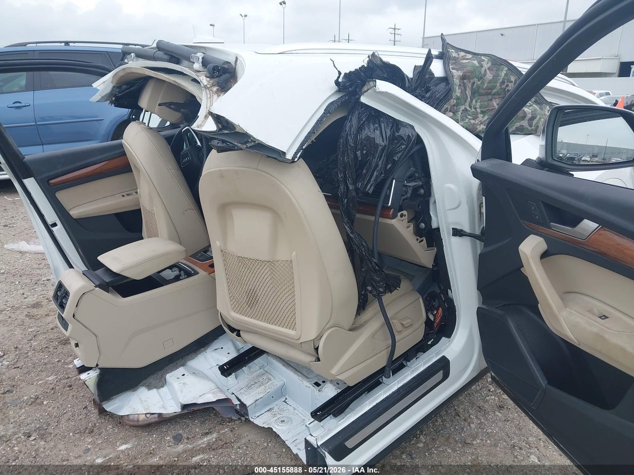 2021 AUDI Q5 PREMIUM 45 TFSI QUATTRO S TRONIC · 5/10