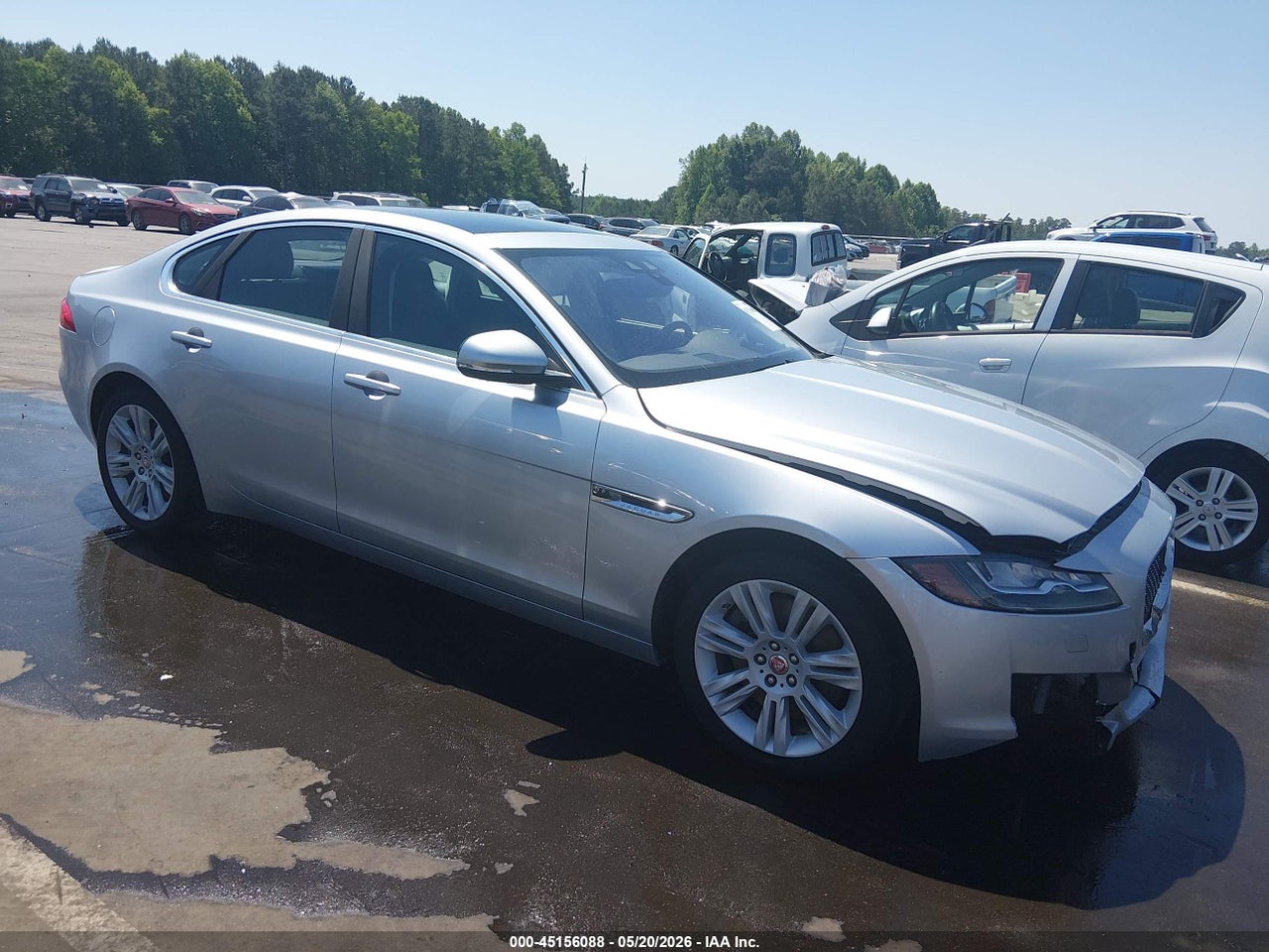 SAJBD4BV4GC****** · 2016 JAGUAR XF 35T PREMIUM