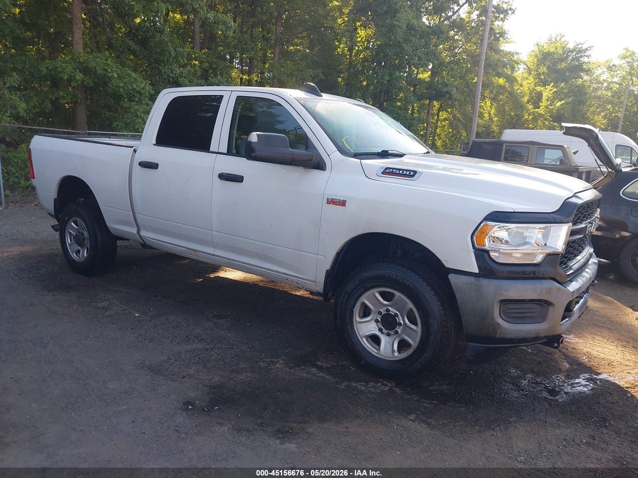 3C6UR5CJ7KG****** · 2019 RAM 2500 TRADESMAN  4X4 6'4 BOX