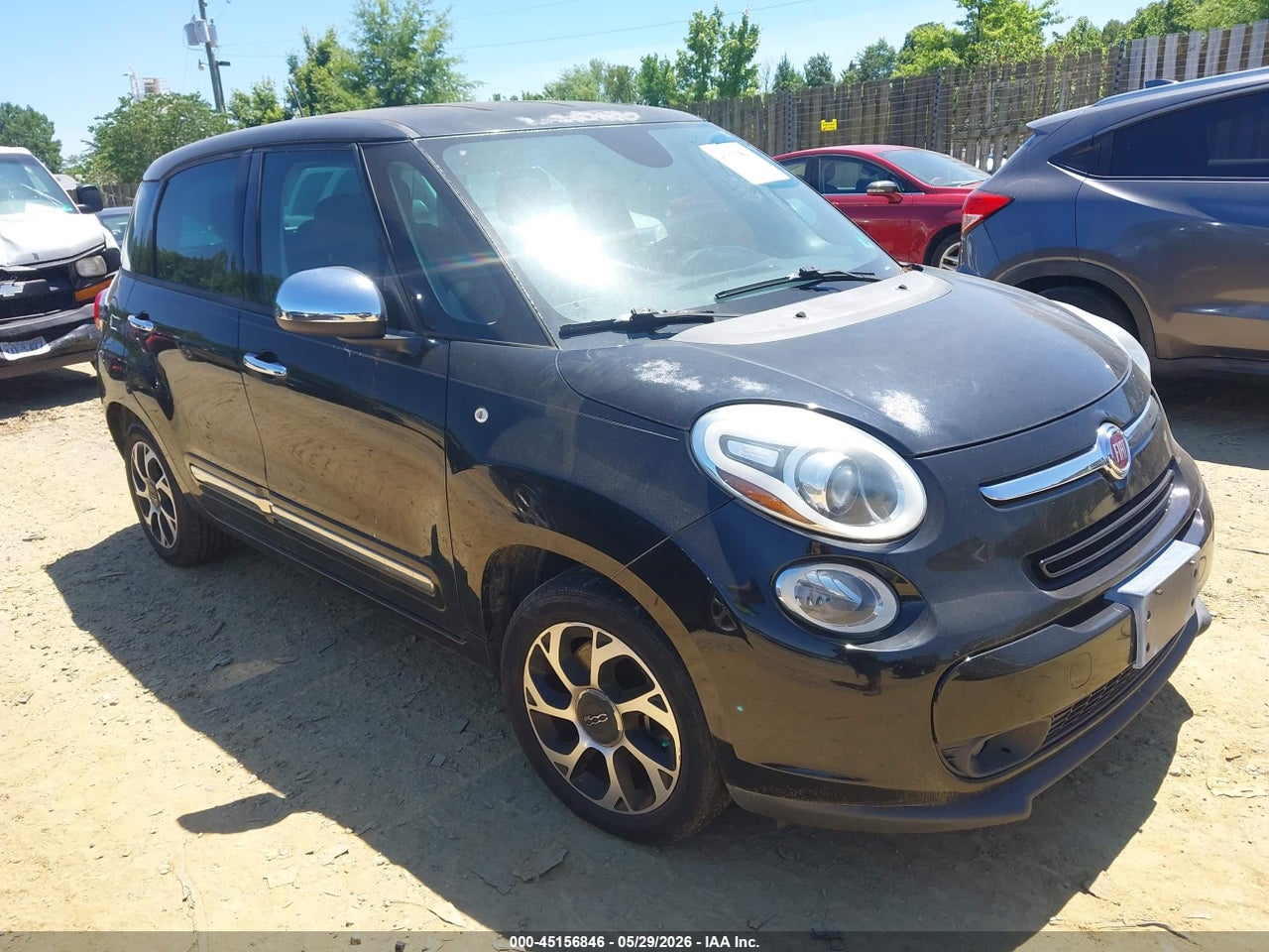 ZFBCFACH7EZ****** · 2014 FIAT 500L LOUNGE