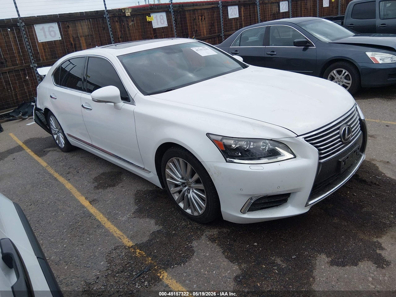 JTHDL5EF9D5****** · 2013 LEXUS LS 460 L