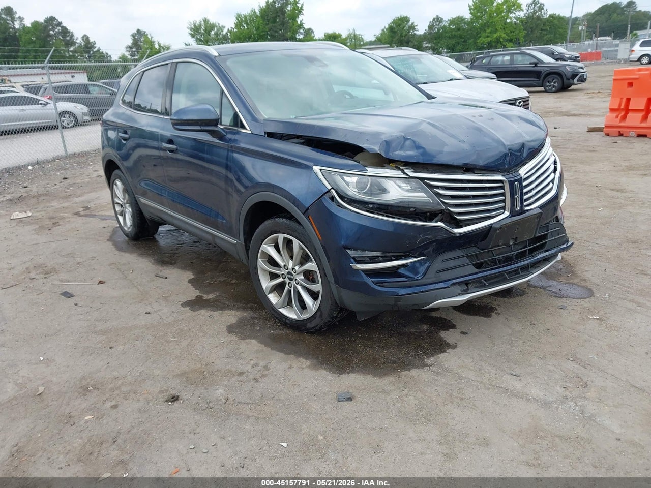 5LMCJ2D99HU****** · 2017 LINCOLN MKC SELECT