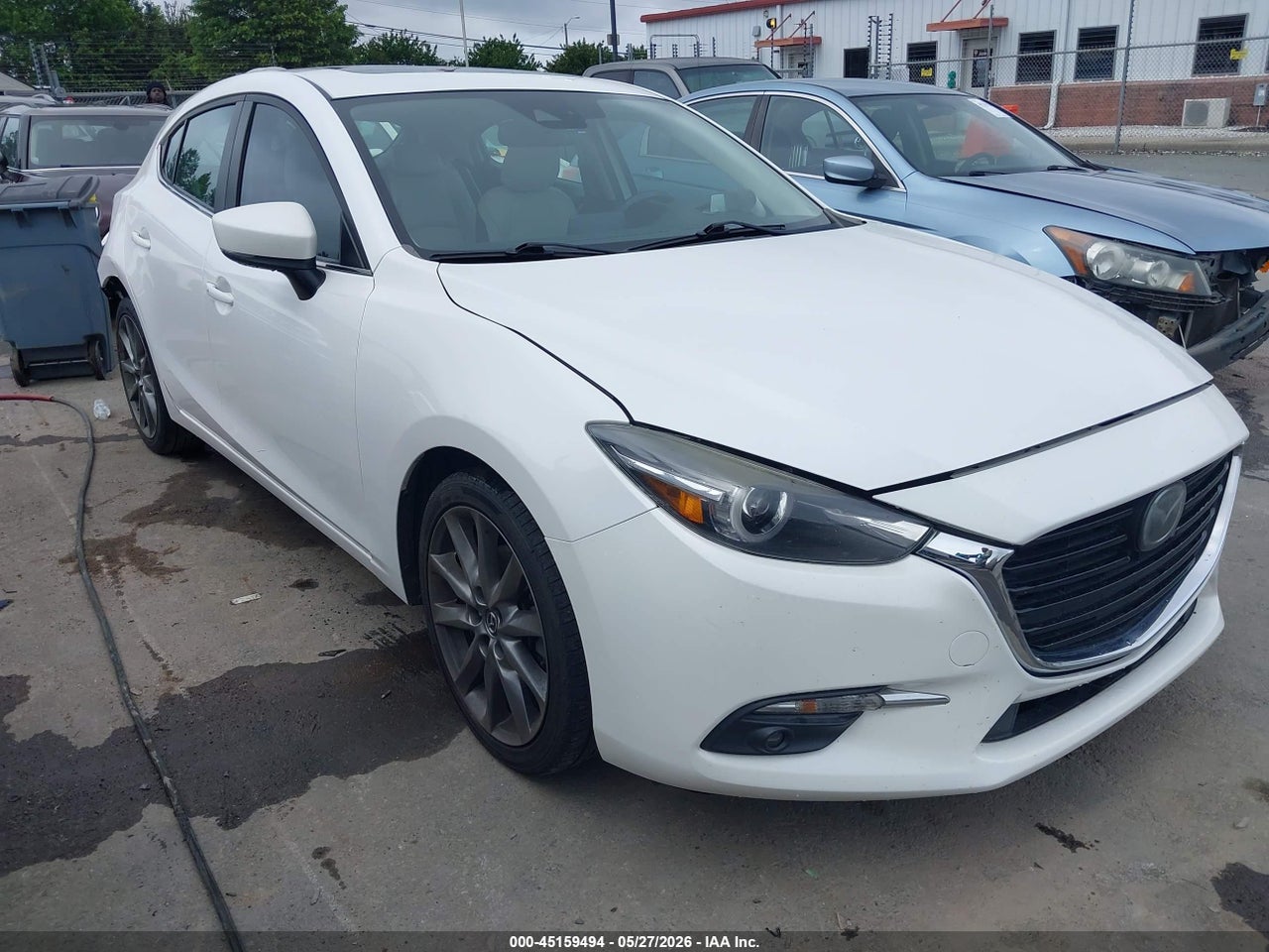 3MZBN1M32JM****** · 2018 MAZDA MAZDA3 GRAND TOURING