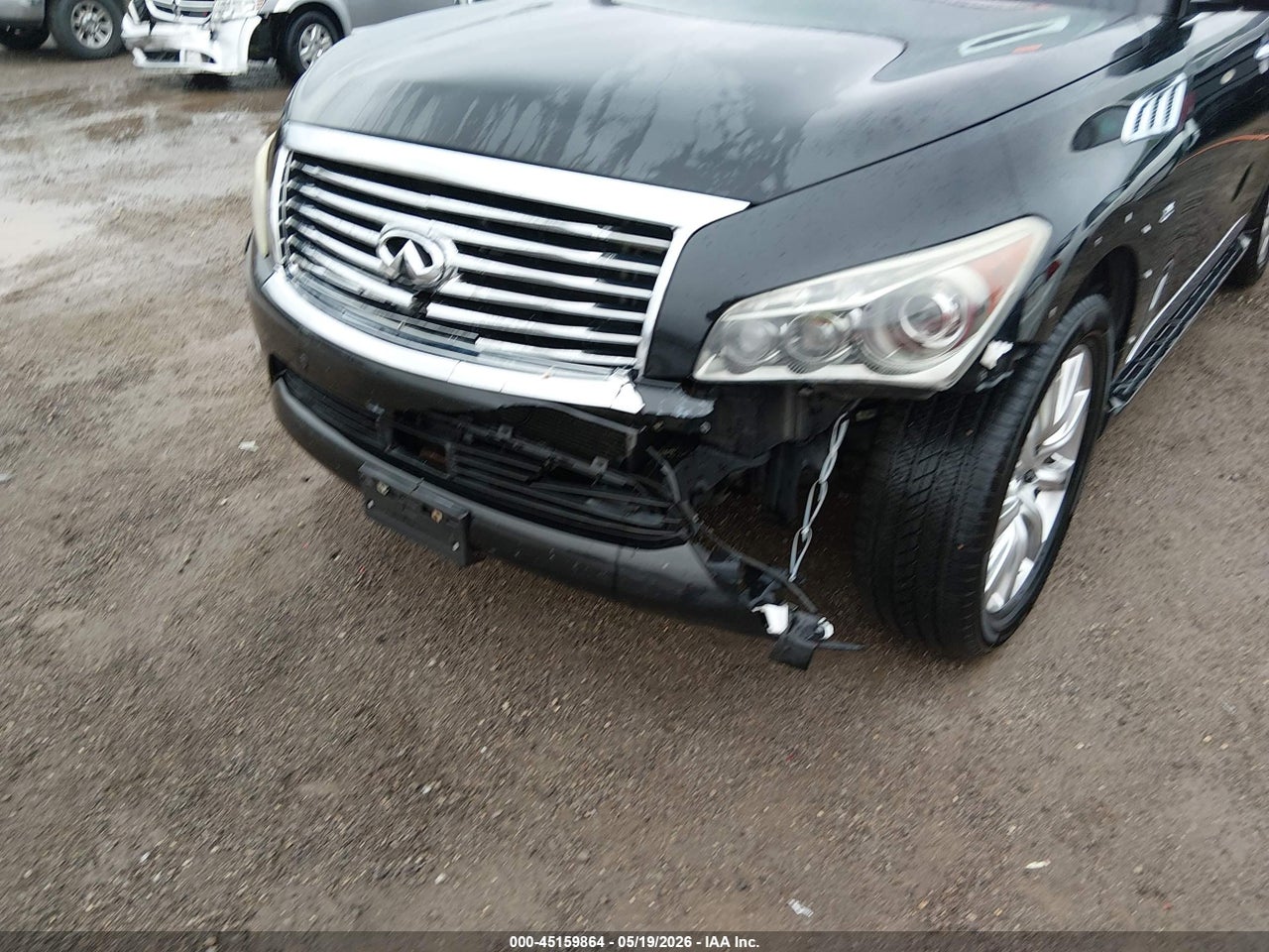2014 INFINITI QX80 · 6/11