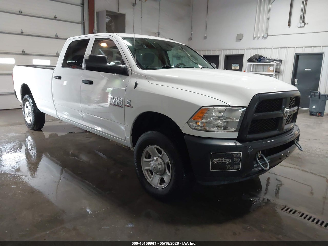 3C63R3GL9HG****** · 2017 RAM 3500 TRADESMAN  4X4 8' BOX