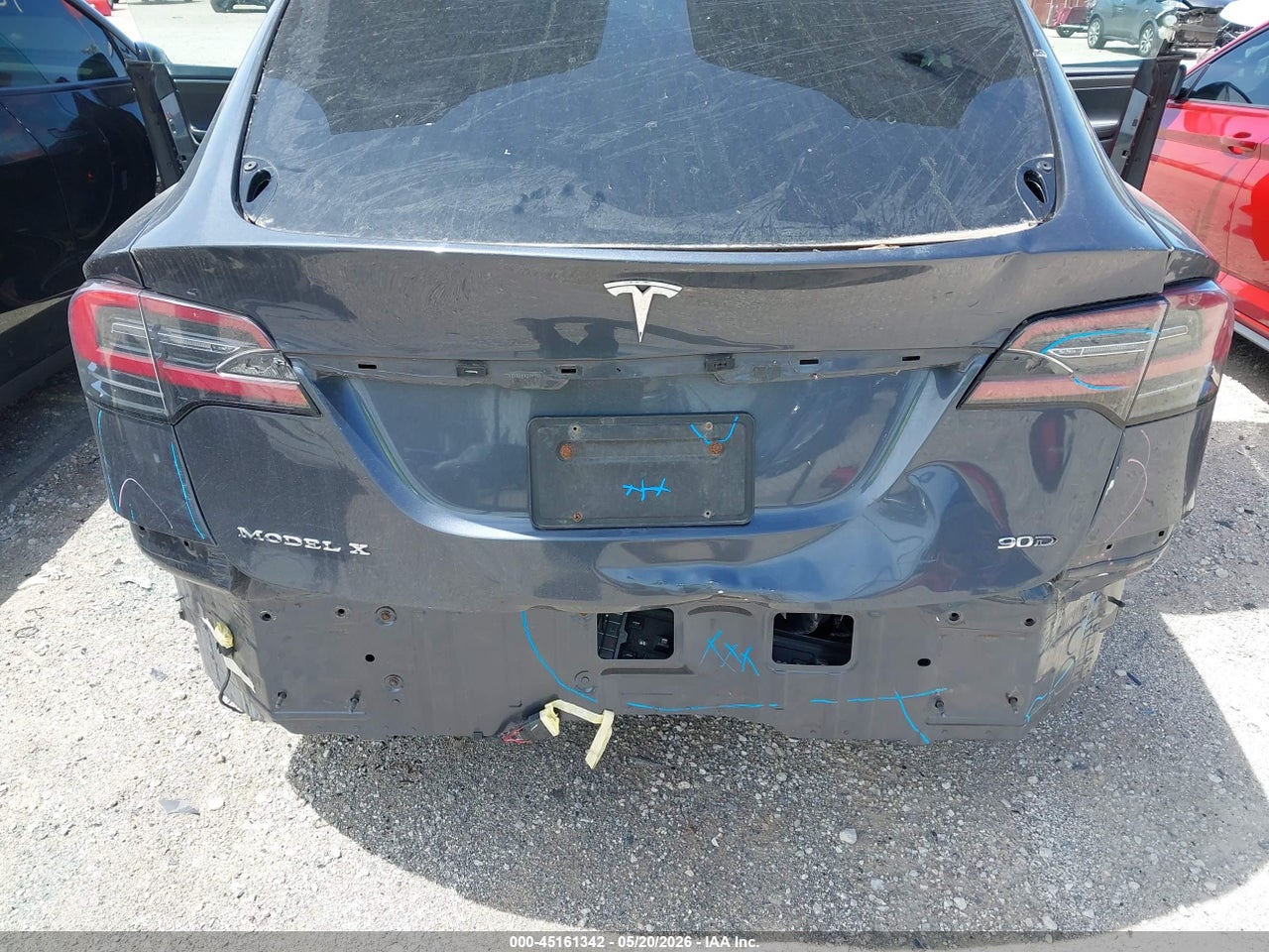 2016 TESLA MODEL X 60D/70D/75D/90D/P100D · 6/10