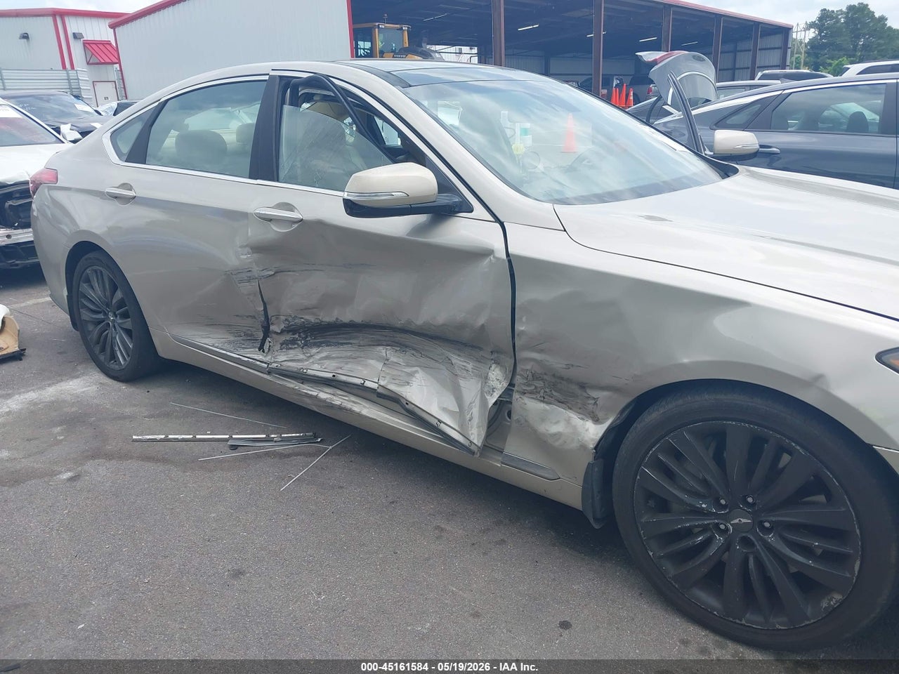 2015 HYUNDAI GENESIS 5.0 · 6/11